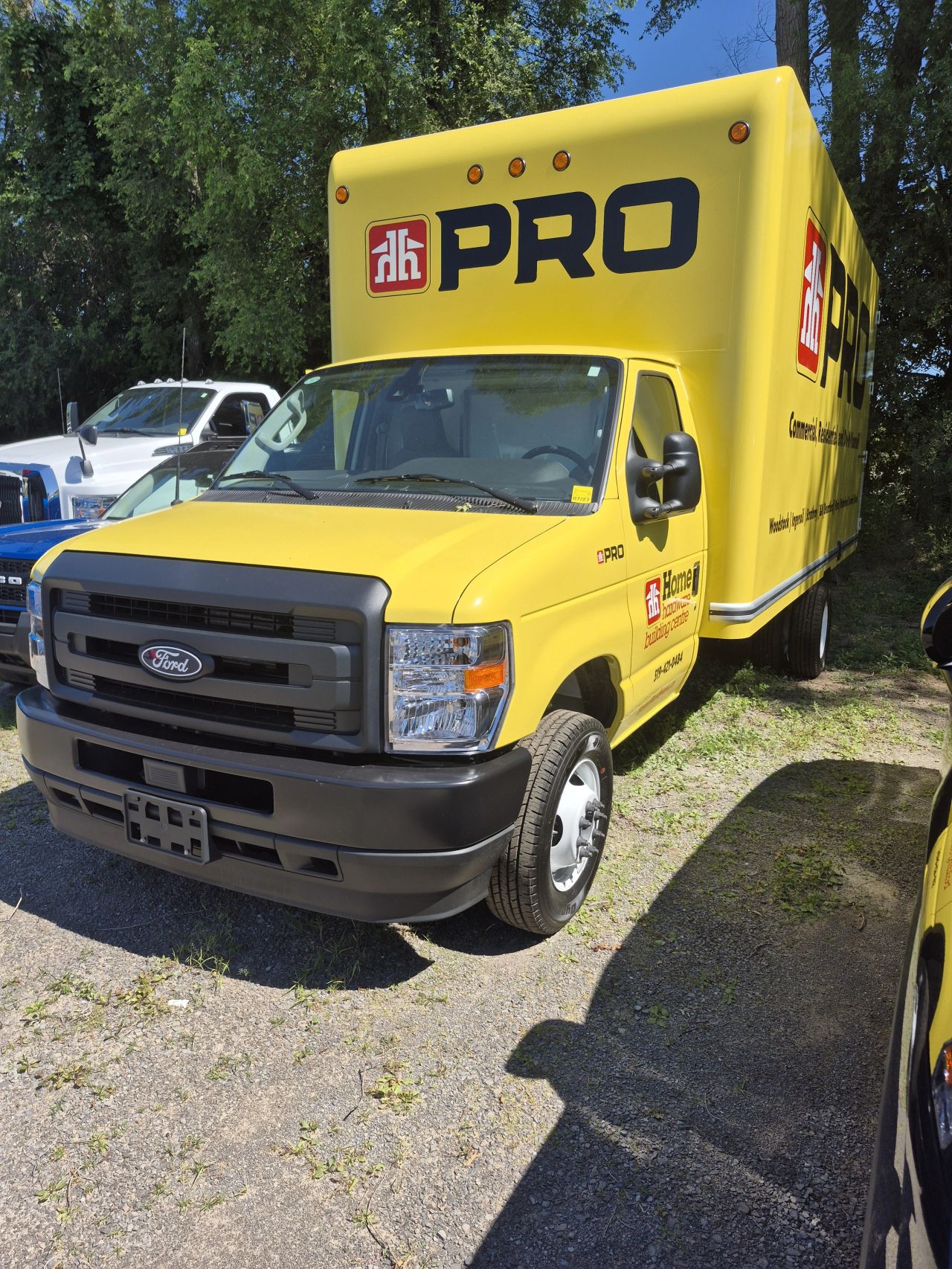 Cube van delivered to Woodstock Home Hardware Building Centre