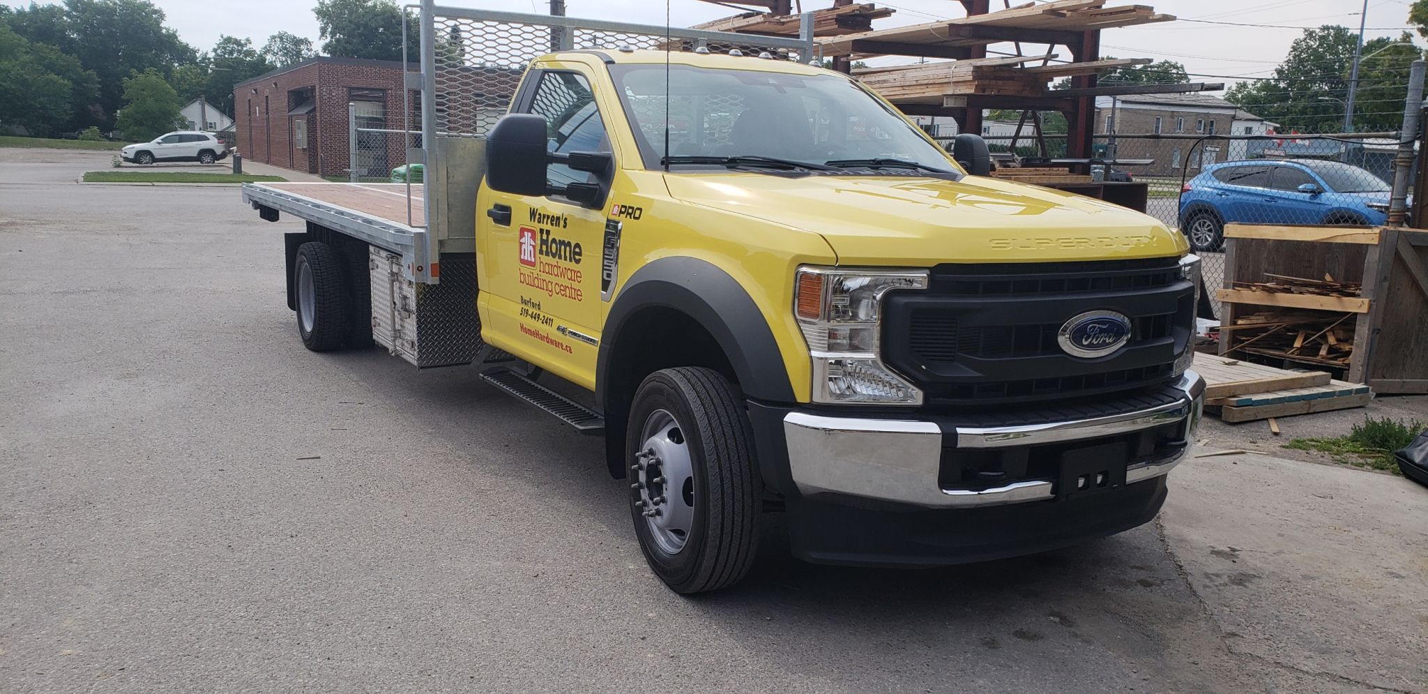 Ford F-550 delivered to Warren's Home Hardware Building Centre, Burford