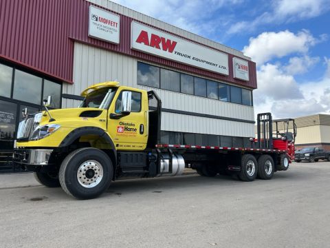 International HV607 Moffett truck delivered to Okotoks Home Hardware