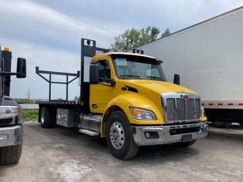 Peterbilt 548 Moffett truck delivered by Trinity Truck Sales