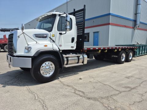Freightliner 108SD Moffett truck delivered by Trinity Truck Sales