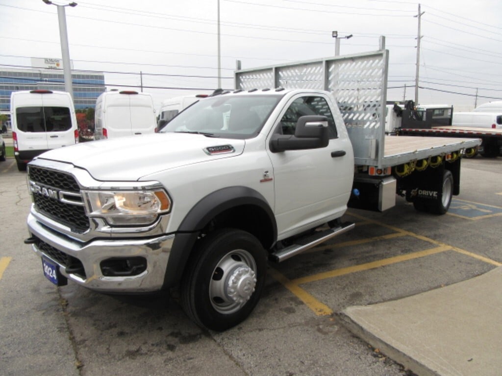 Dodge Ram 5500 flatbed dump truck delivered to a Home Hardware building centre